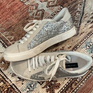 Steve Madden Star Sneakers